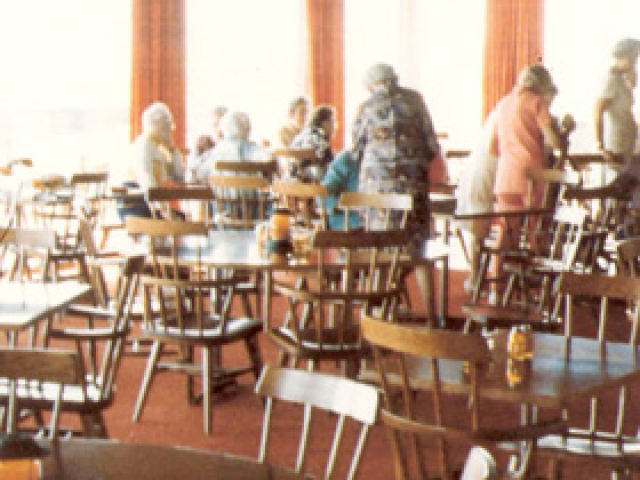 1982-05